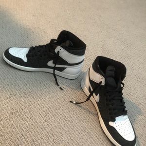 Air Jordan 1- Derek Jeter Tribute